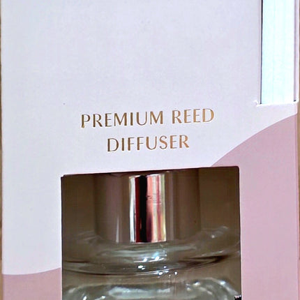 Wicks & Wax Premium Reed Diffuser Sandalwood 100ml
