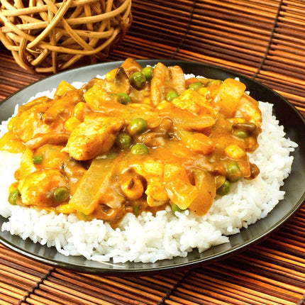 S&B Japanese Golden Curry Mix Hot 220G ( BB 01/02/2028 )